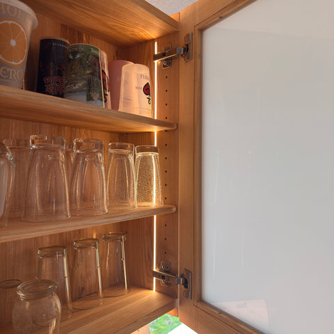 HÄNGESCHRANK
