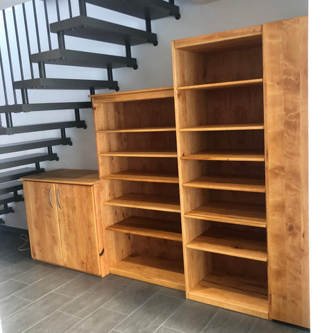 FLURSCHRANK UNTER TREPPE K 2