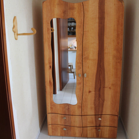 GARDEROBENSCHRANK N