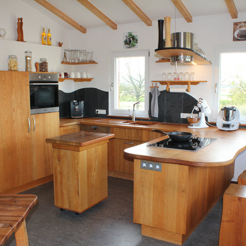 KÜCHE AUSSTELLUNG OG