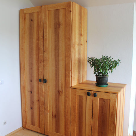 WOHNZIMMERSCHRANK CA